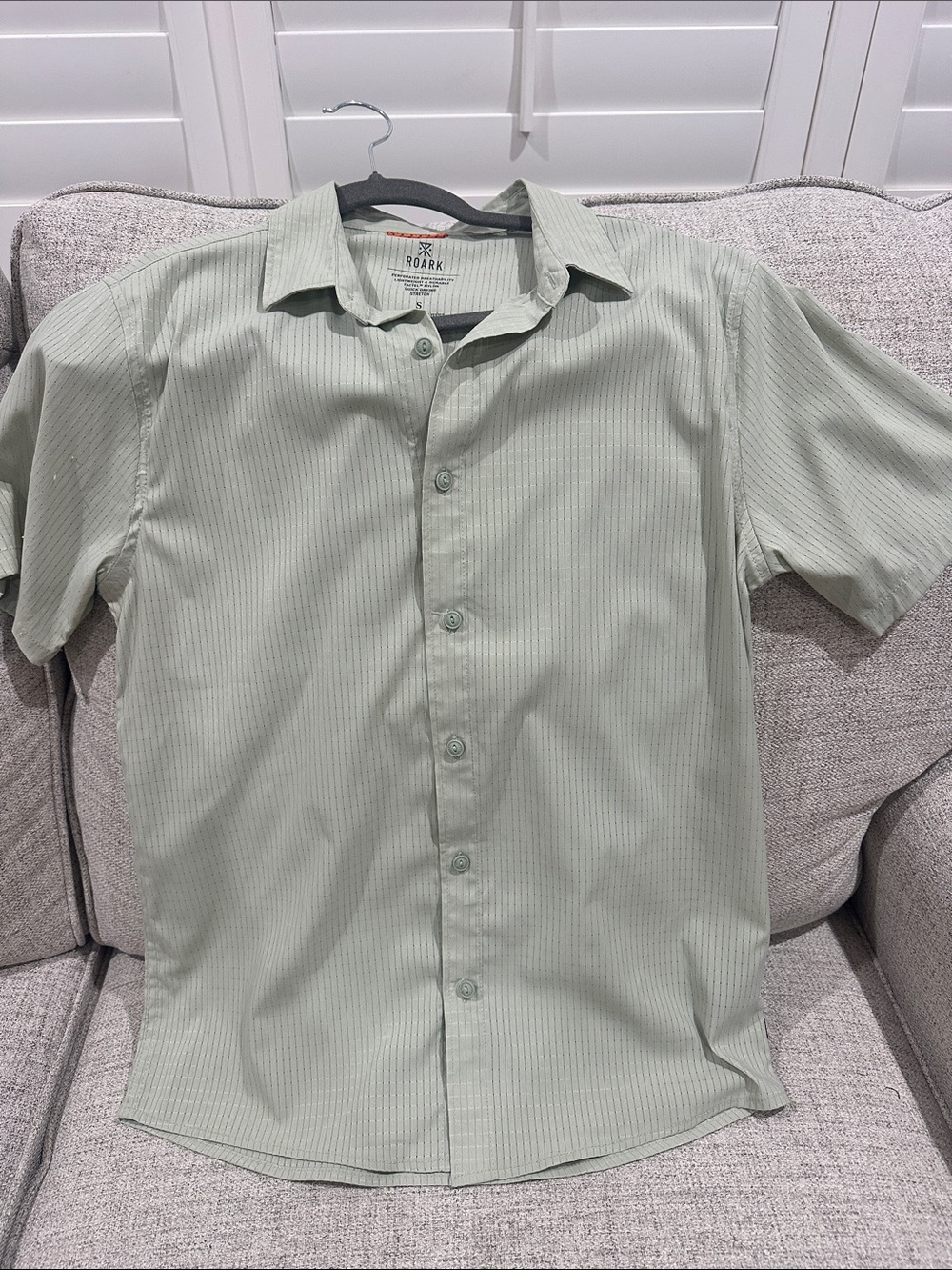 Roark Men's Short-Sleeve Button-Up Shirt in Light Sage